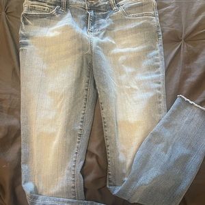 Like new! High waisted skinny jeans